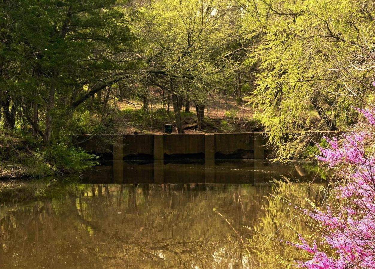 אוקלהומה סיטי The Monastery At Forest Lake מראה חיצוני תמונה